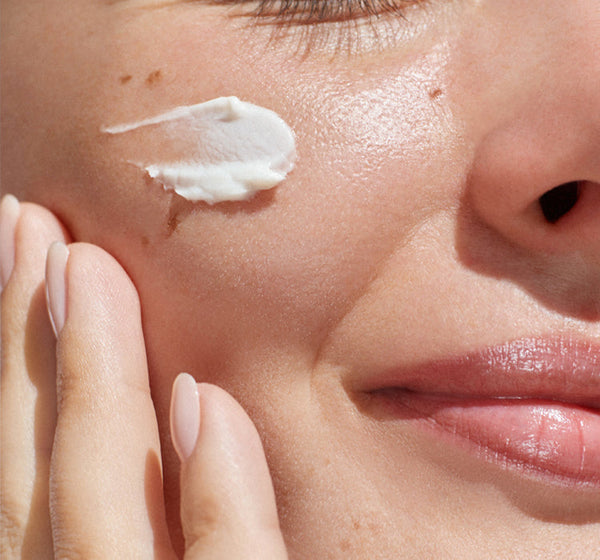 How to Protect and Nourish Your Skin While Taking Accutane