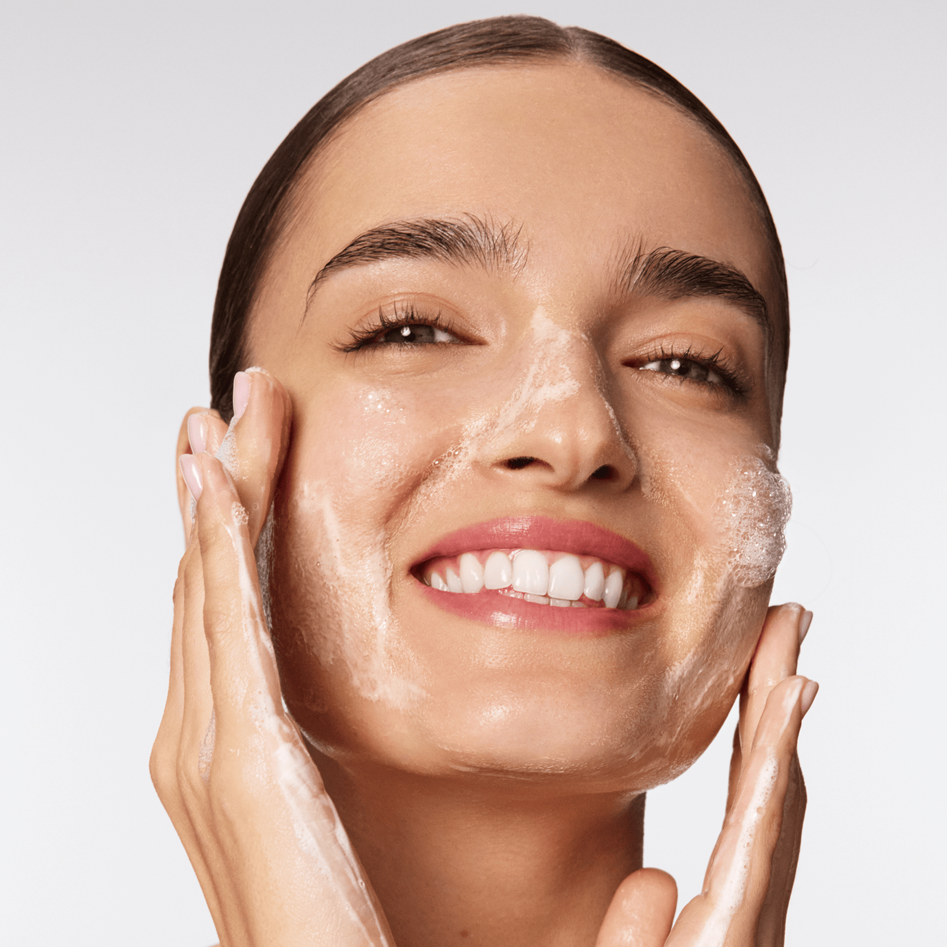 GENTLECLEAN - Vitamin Infused Barrier Cleanser