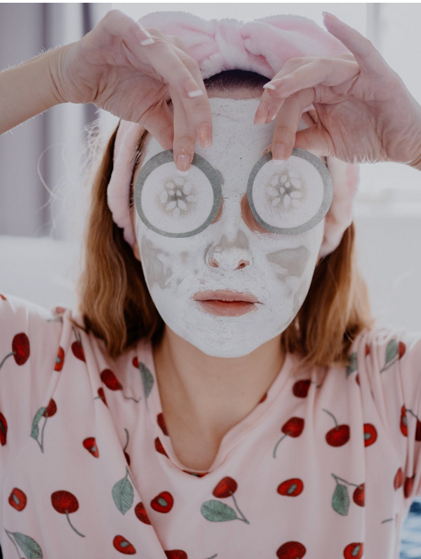 8 Essential Skincare Tips for Dry Skin